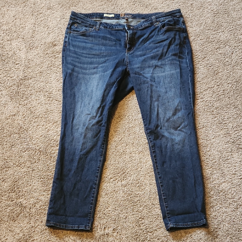 Kut from the Kloth Blue Boyfriend Leg Jeans